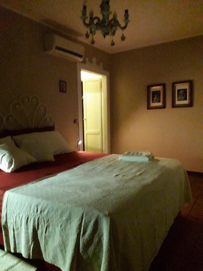 Tenuta Crescentini-Vallemura ,Appartamenti Con Entrata Indipendente ซานโดนาดิเพียเว ภายนอก รูปภาพ